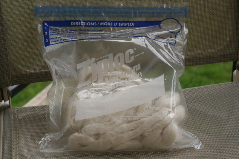 Storing damp flax in a ziplock bag