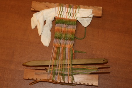 a handloom for kids
