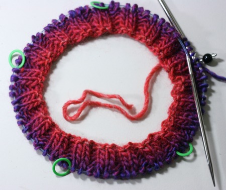 mesh Hat knit-a-long, color changes