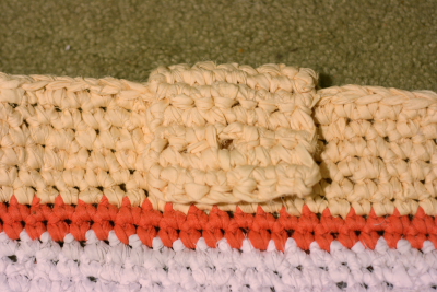 closure flap in my crochet tote made from rags