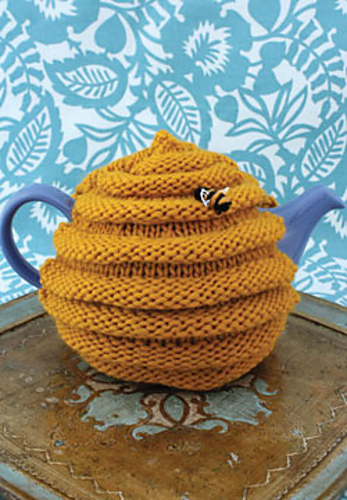 Beehive tea cozy - a free knit pattern