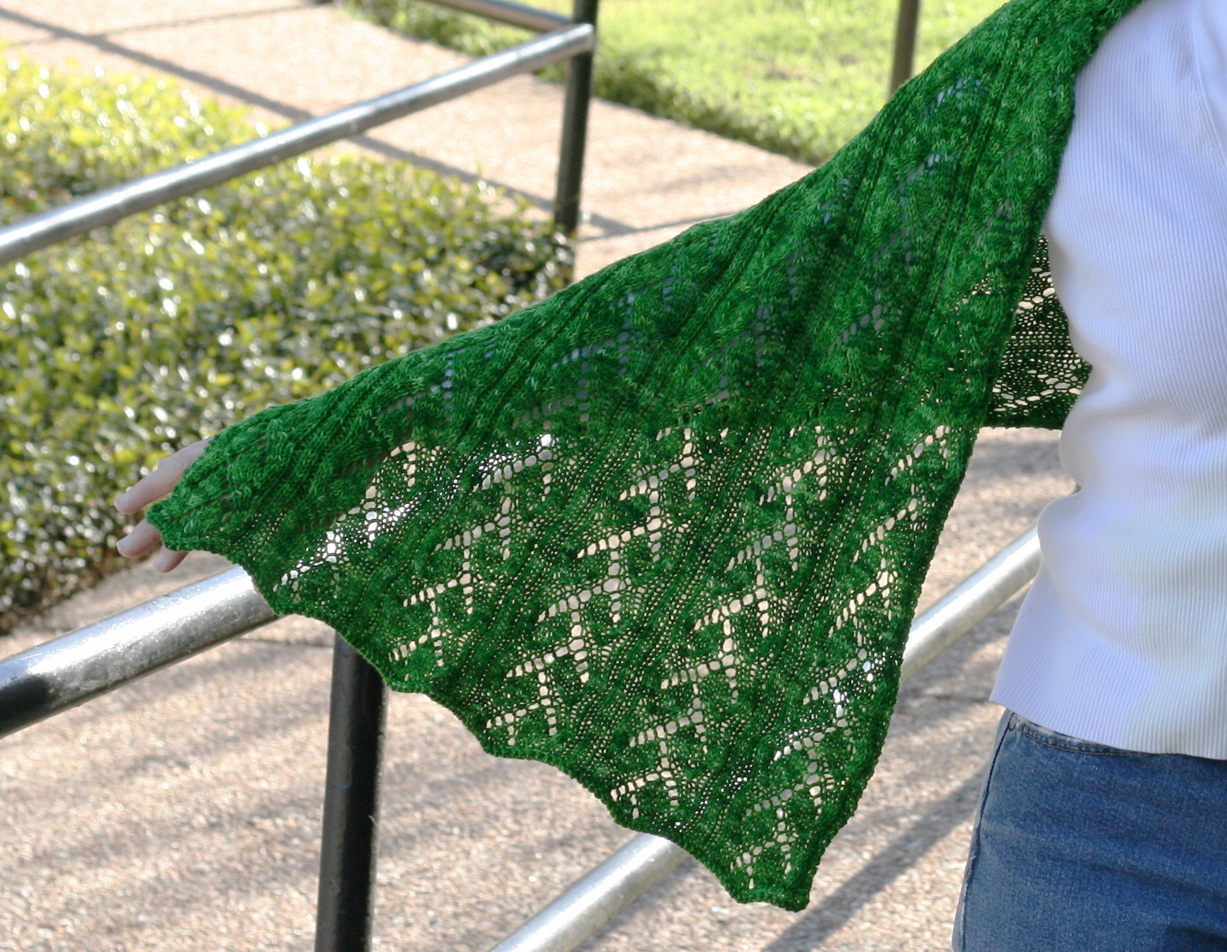 Old Vine Stole - a knit pattern from knitsbyjenn