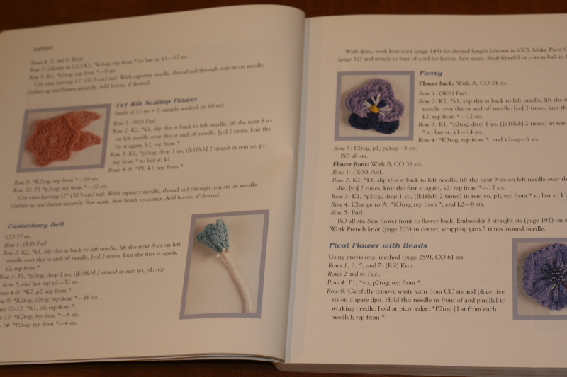 Knitted Embellishments - applique flowers